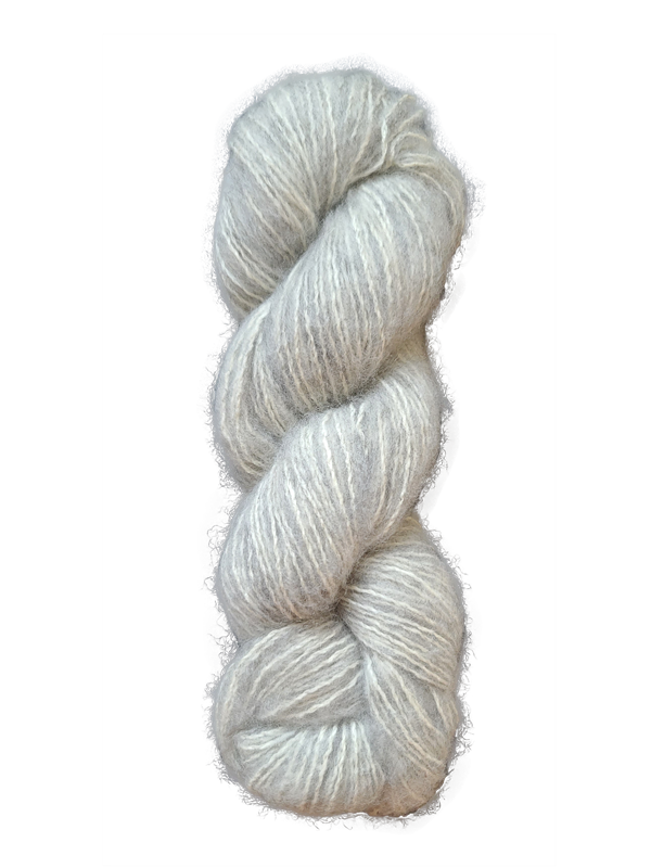 Illimani Yarn Feli