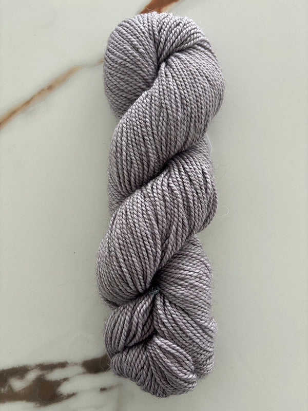 Illimani Yarn Santi