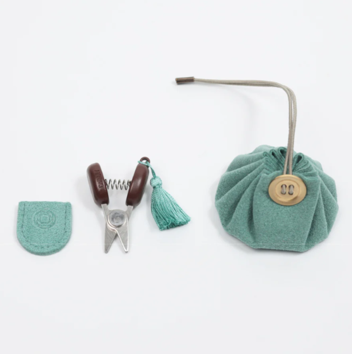 Cohana Seki Mini Scissors and Mini Drawstring Pouch Set