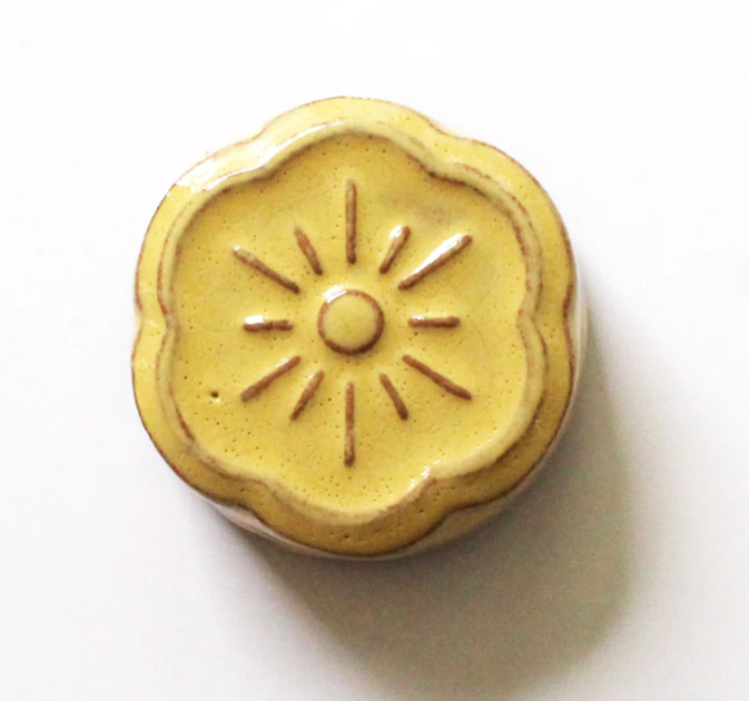 Cohana Awaji Kawara Magnetic Needle Rest with Needle Polisher