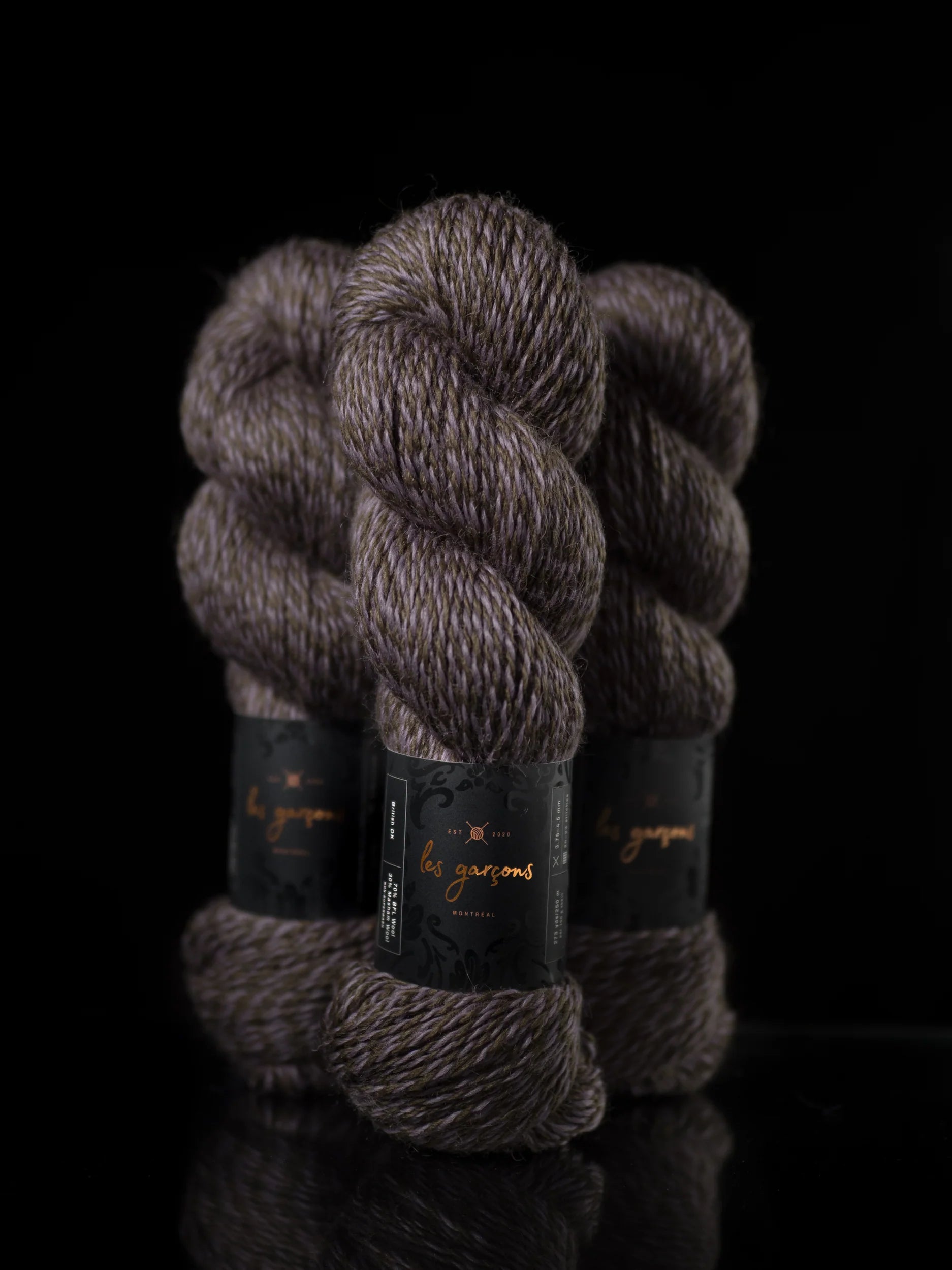 Les Garcons British DK Yarn