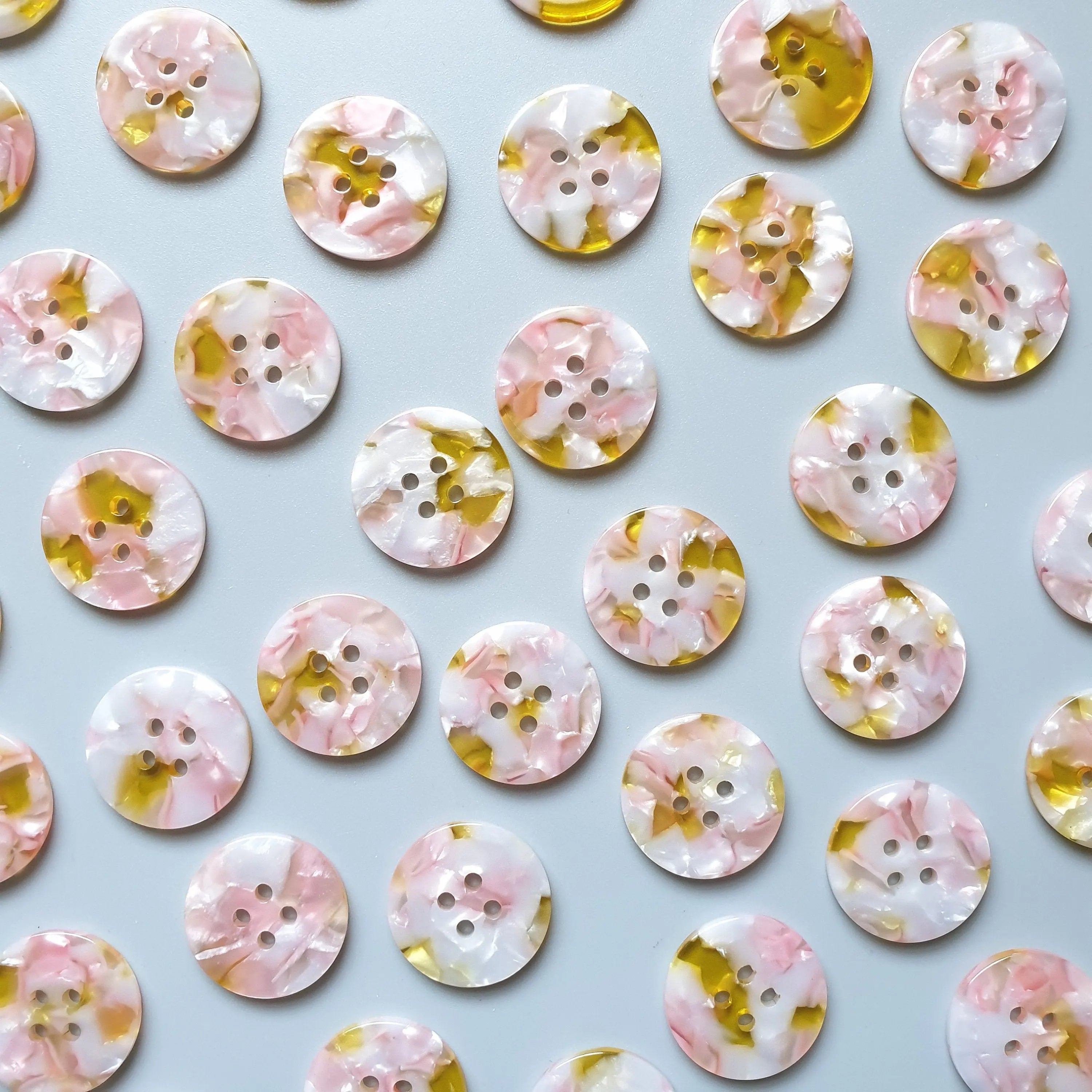 Pigeon Wishes 15mm Buttons (15 buttons)