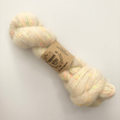 PKF SWM, Alpaca, Linen & Neon Nep